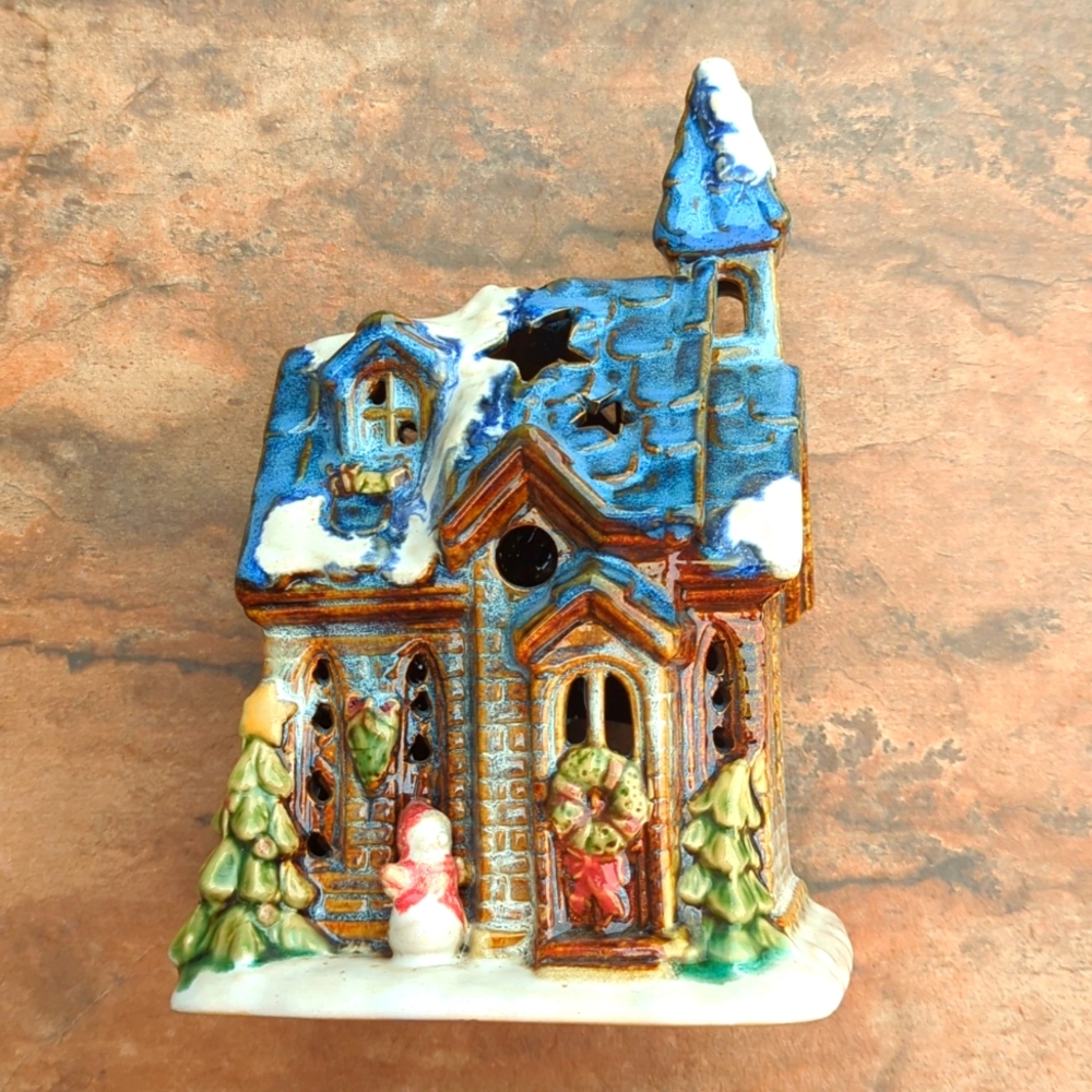 "Peace on Earth" Christmas Church Tealite Holder